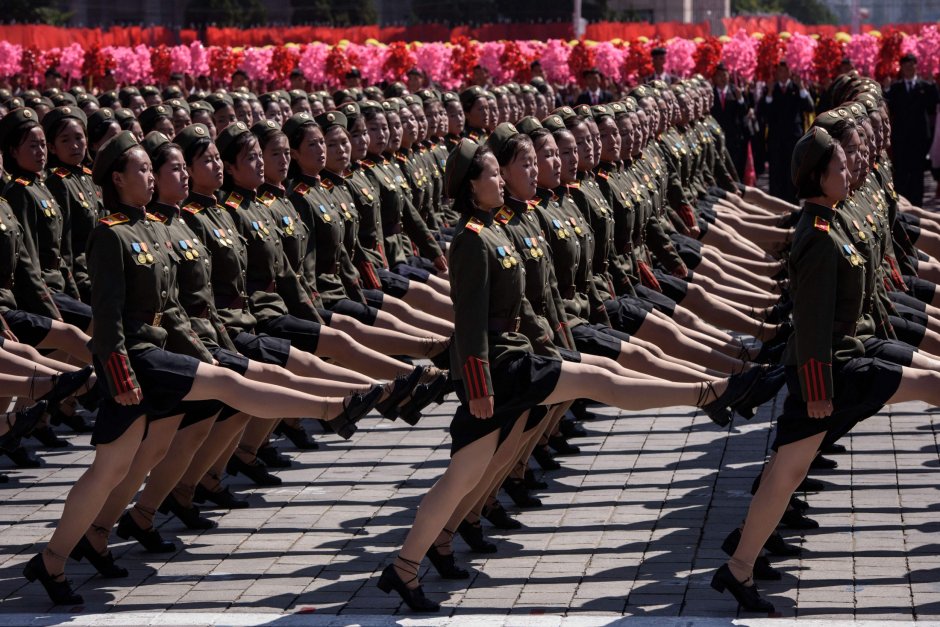 Девушками с in sex Pyongyang с девушки С Двумя