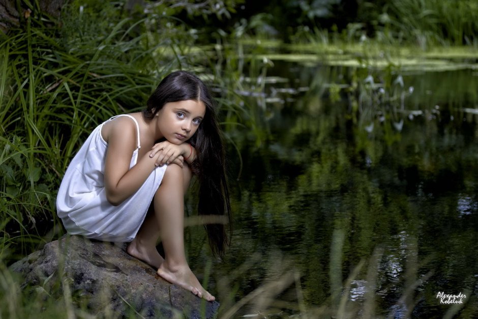 Девушки на речке