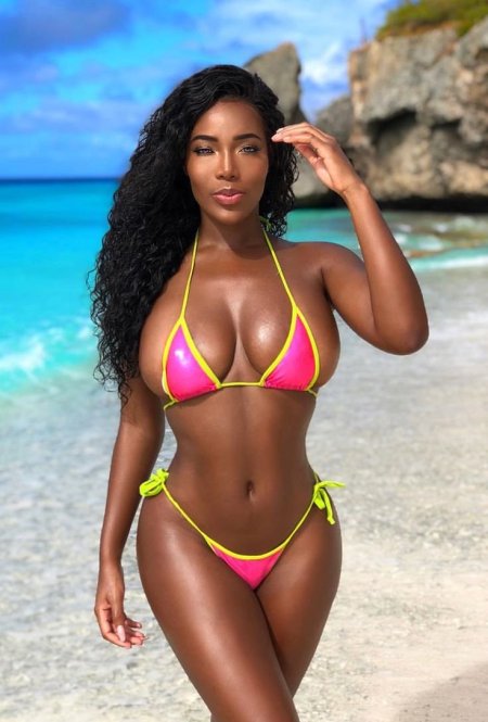 Ebony Beauty Girls