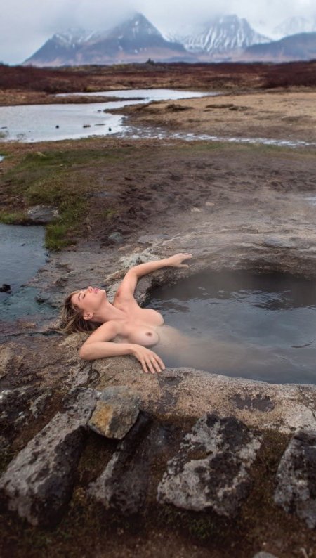 Iceland women naked