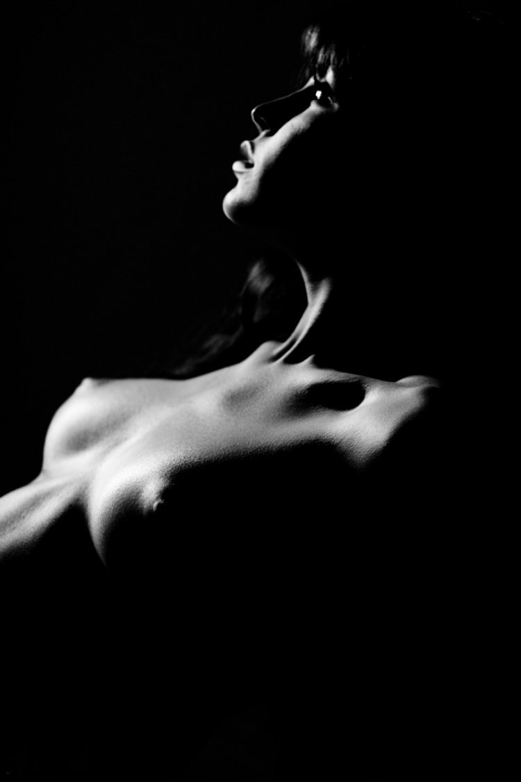 Эротические черно белые