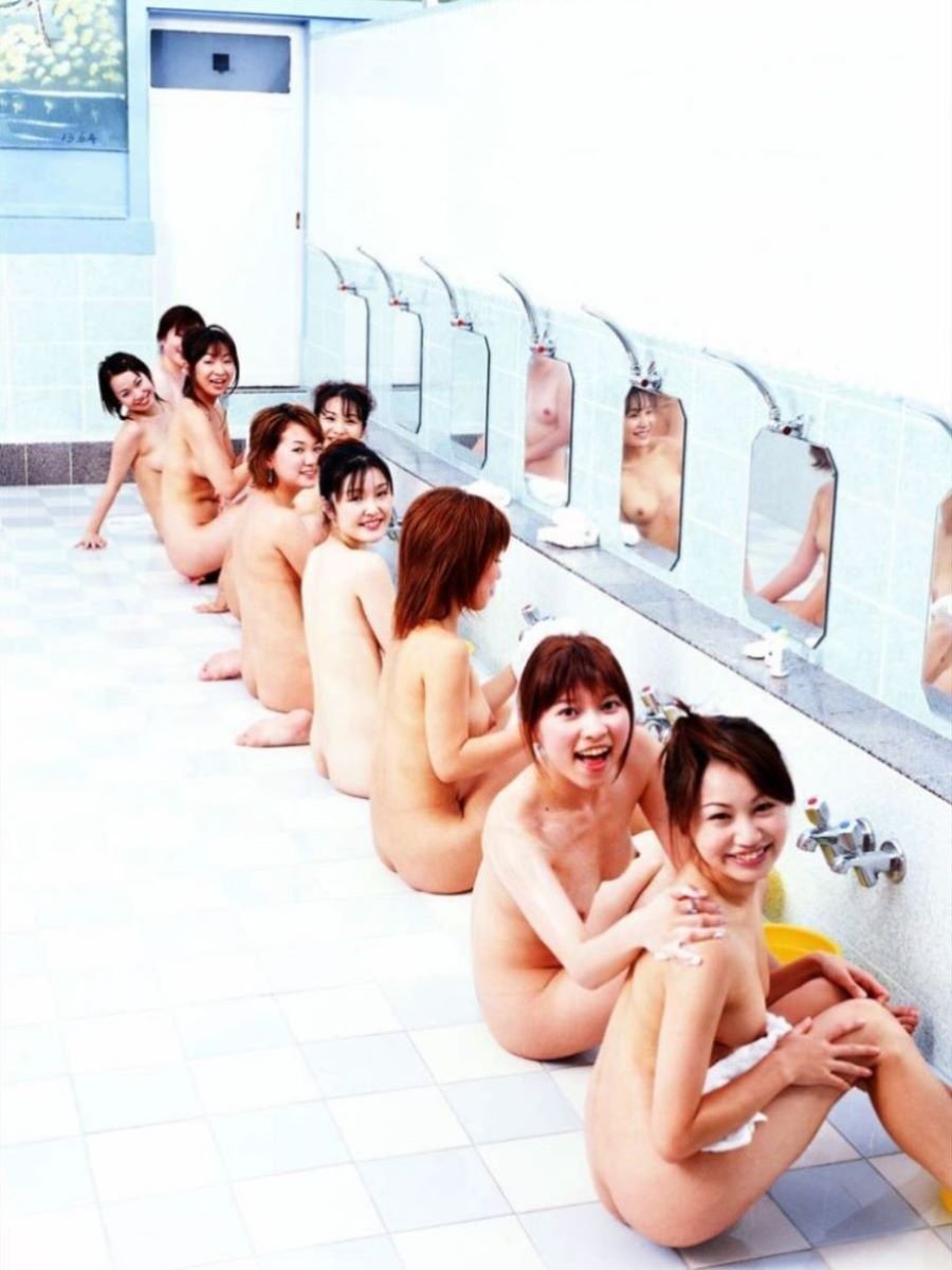 Японки в бане (84 фото)