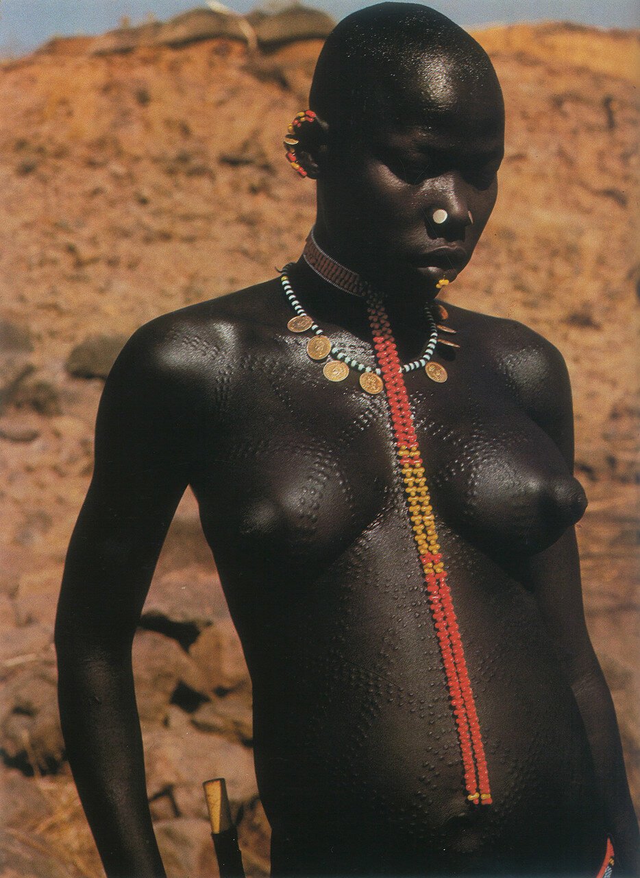 Голые африканки из племени - 86 photo