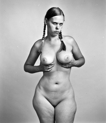 Okay Lady (spread em) - pics XHAMSTER