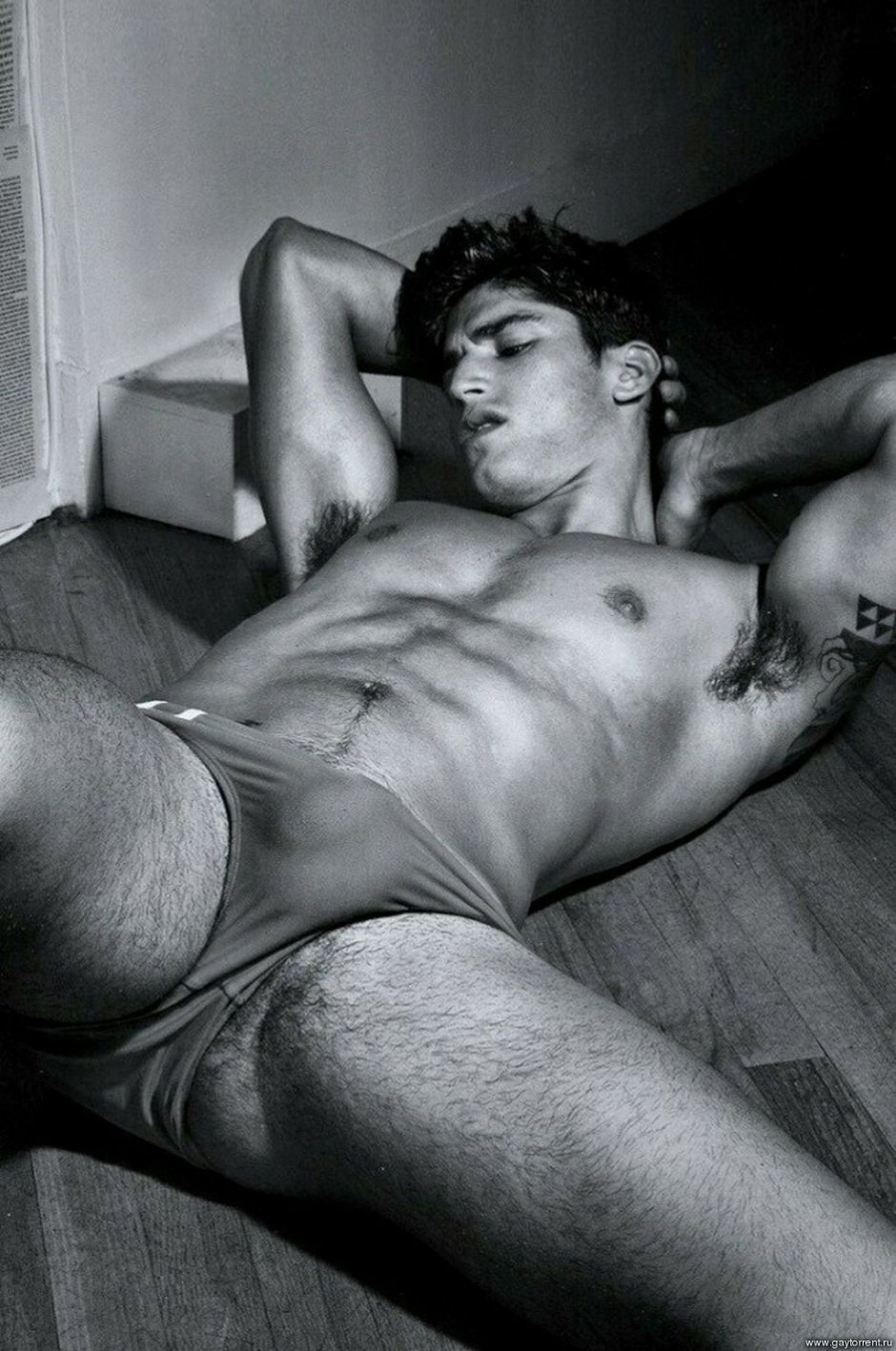 Дэвид Ганди эротическая фотосессия