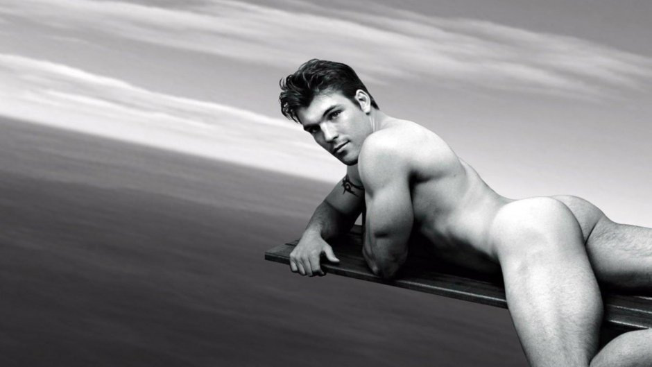 Самые красивые голые мужчины