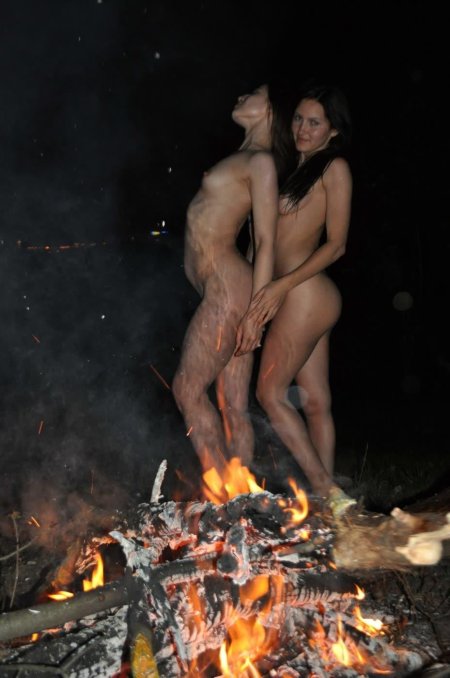 Mature fatties in nature nude