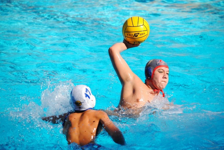 Водное поло без трусов