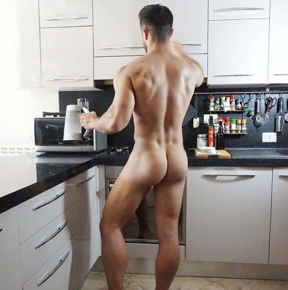 смотреть геев на кухне фото 26