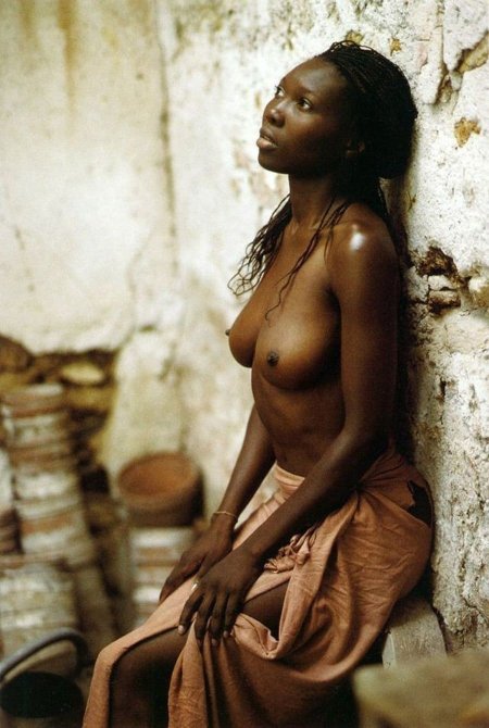 Naked African girls