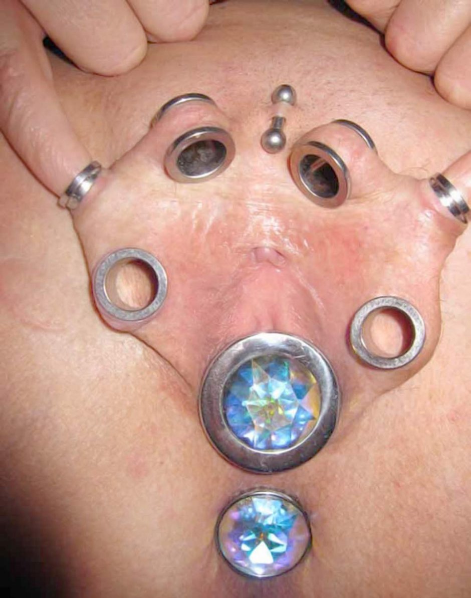 Экстремальный пирсинг xxx