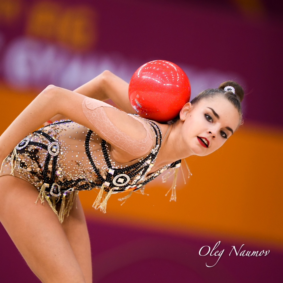 Лола Примкулова секс.порно