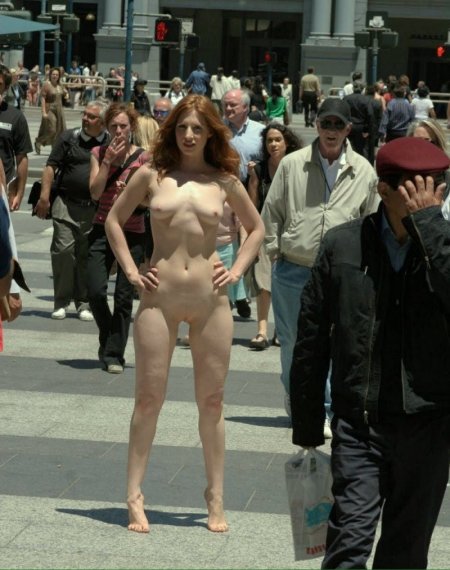 Girl undresses in public