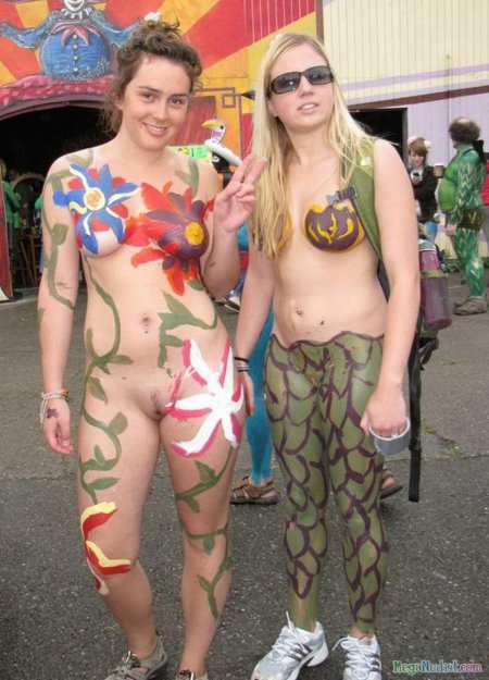 Fucking with a girl body art