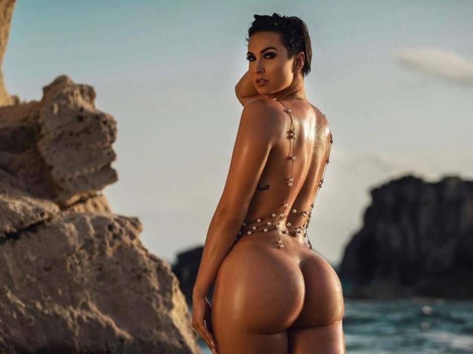 Захру Элис (Zahra Elise) +18 zxx