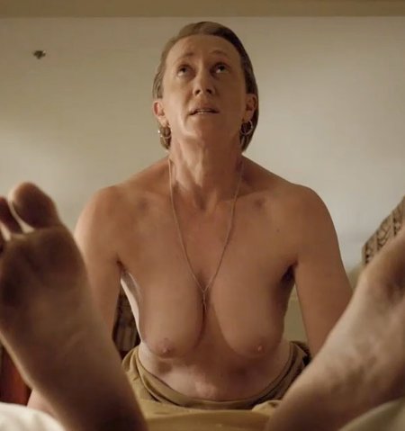 Erotic scenes in the TV series Shameless