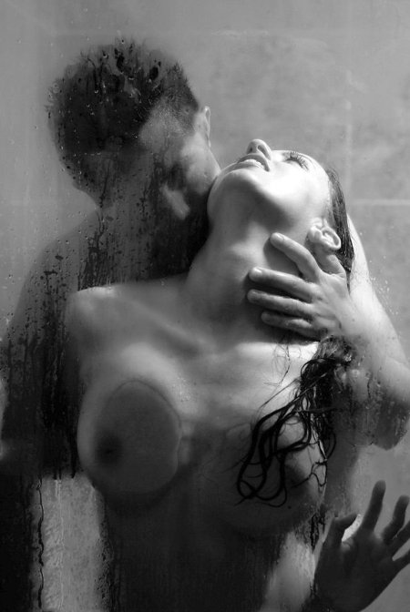 Erotic photo shoot in the shower