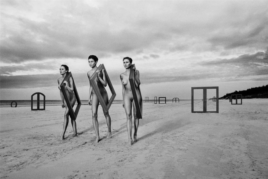 Съемка рекламы с обнаженкой