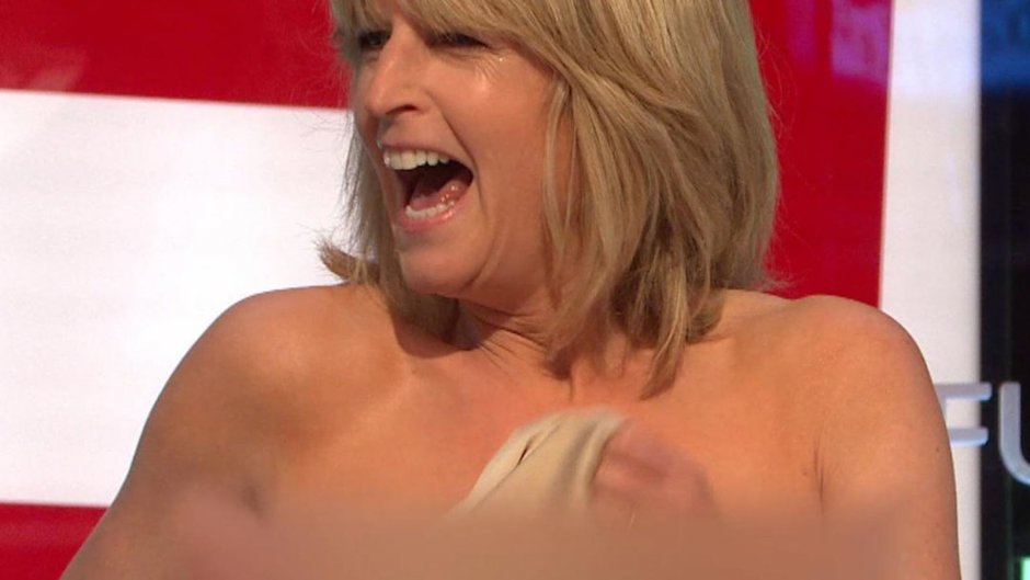 Рейчел Джонсон разделась