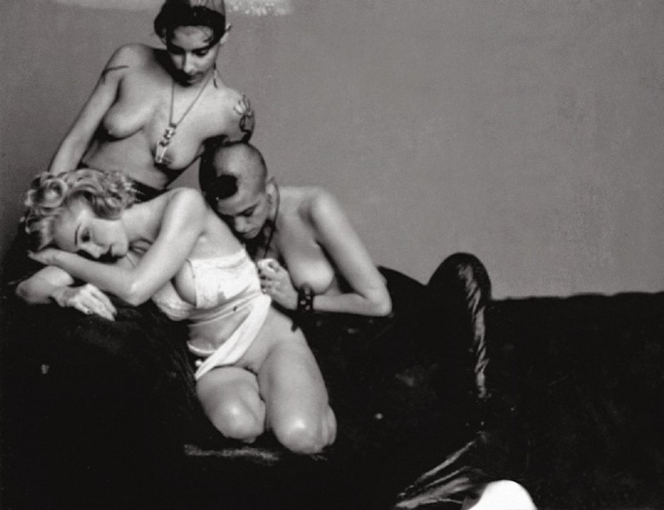 Aka бюджетная Мадонна sex