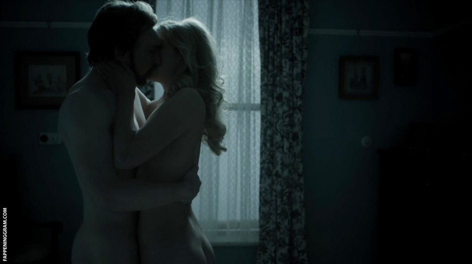 Голая розамунд пайк