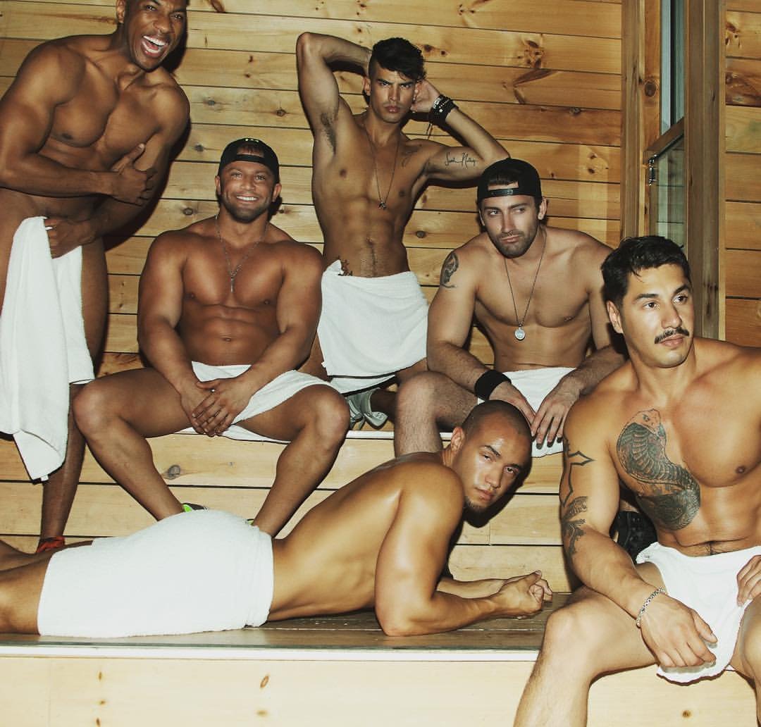 голые парни в бане трахаются фото 70