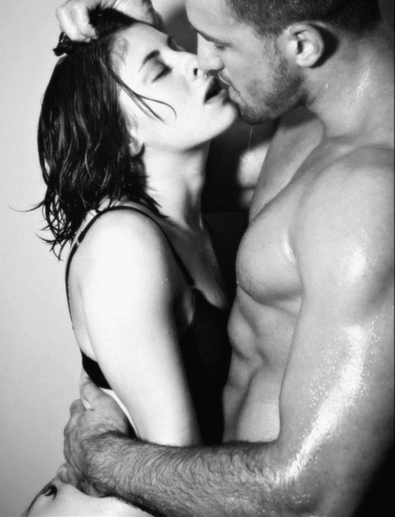 Страстные поцелуи