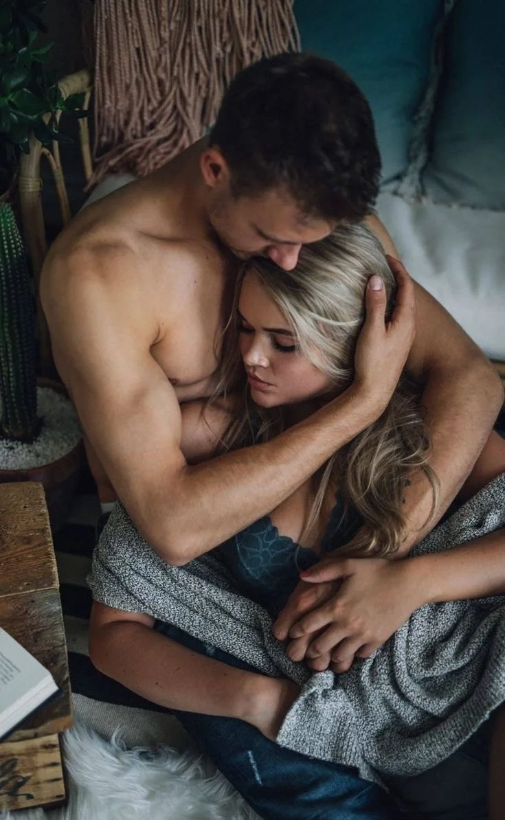 Страстные объятия