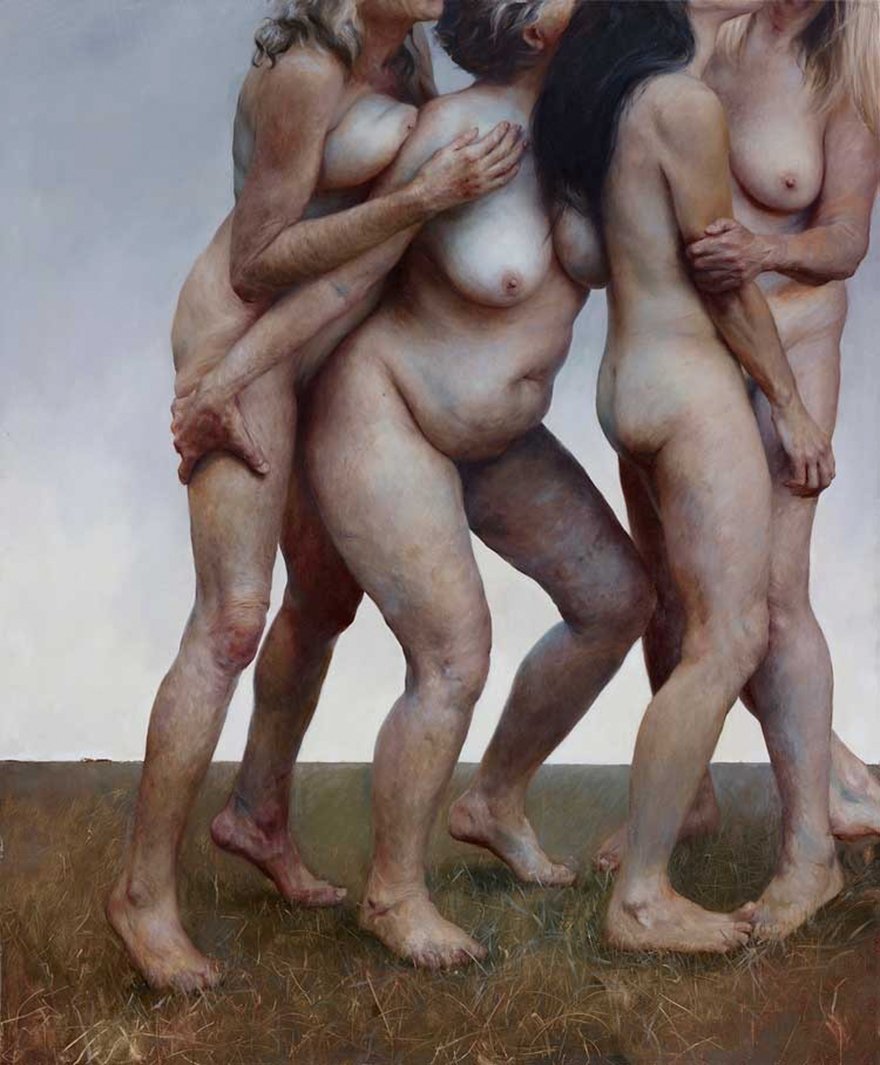 Голый мужчина на улице публично