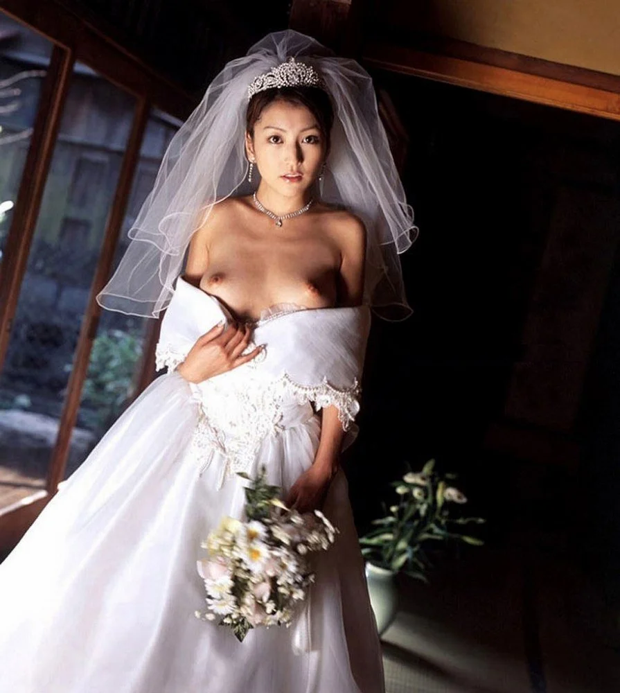 Оголенные невесты