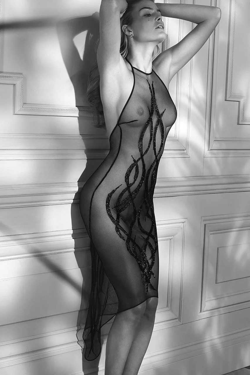 Секси девушки в прозрачном