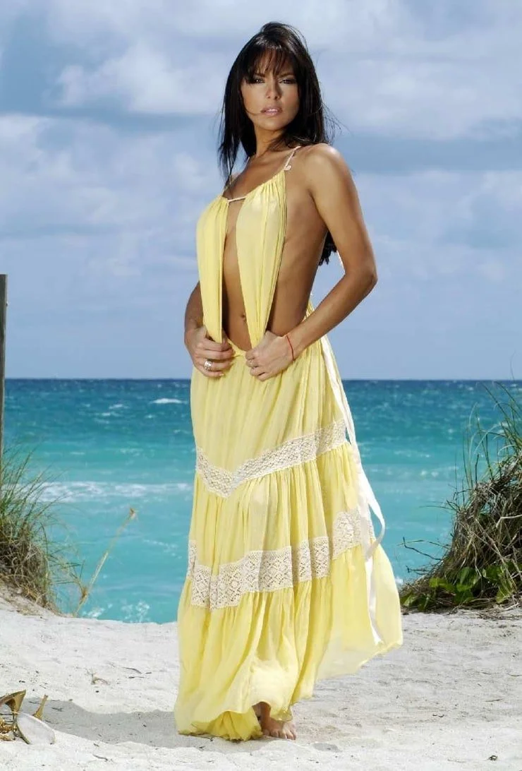 Ванесса Веракрус голышом