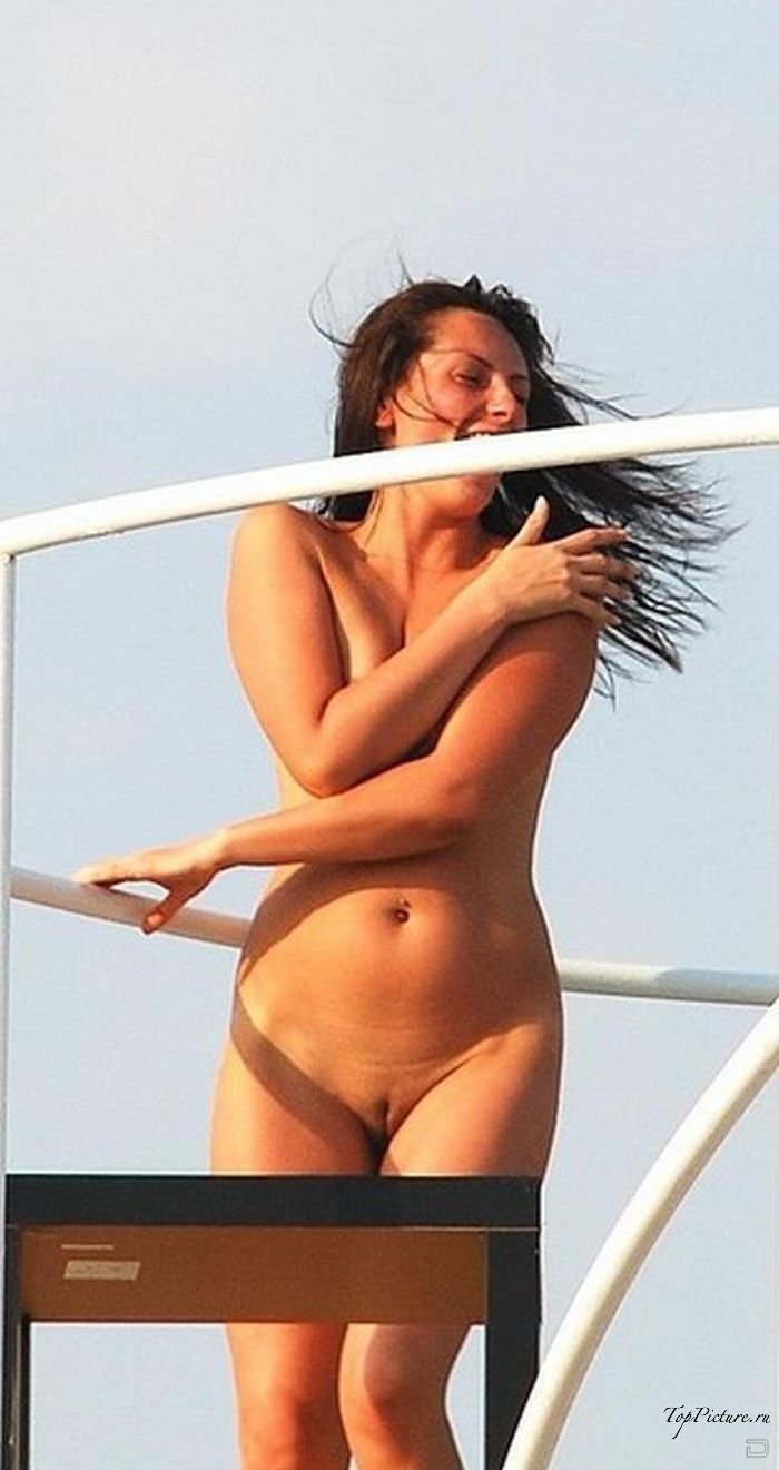 Голые студентки на пляже Казантипа