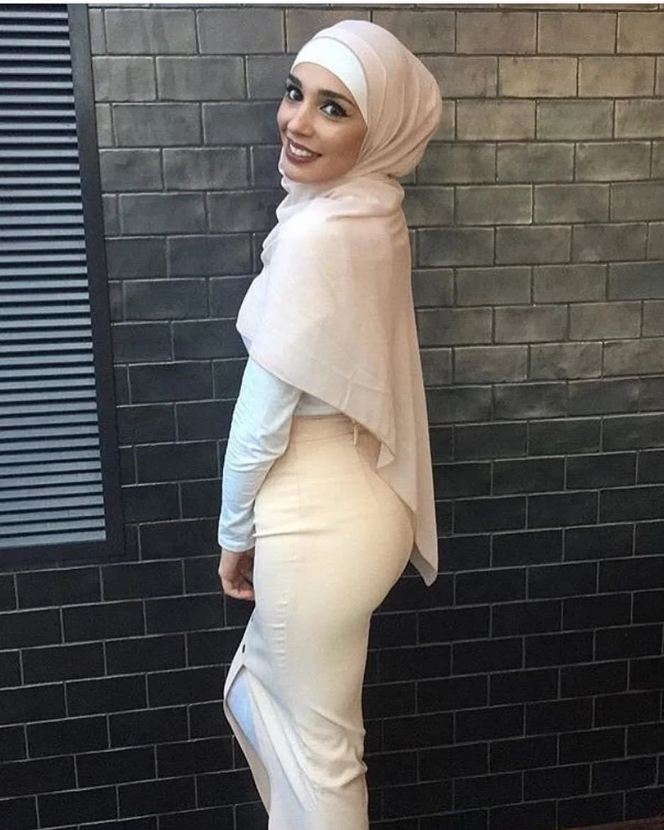 Arab amateur Muslim beurette Hijab голая