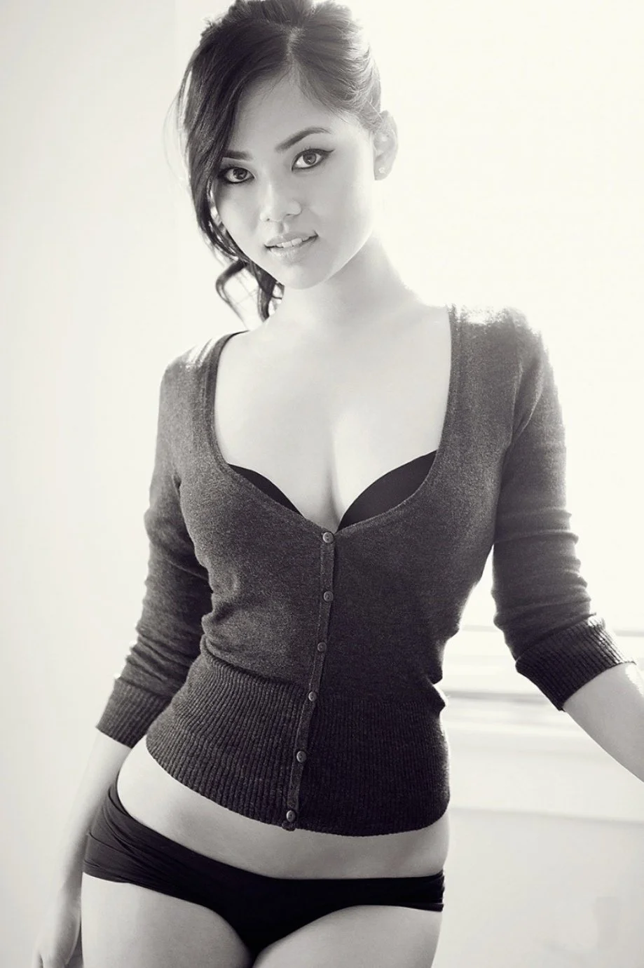 Шахзода Эри Ким