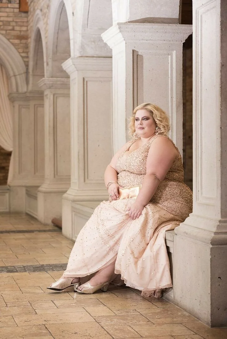 Женщины толстые блондинки