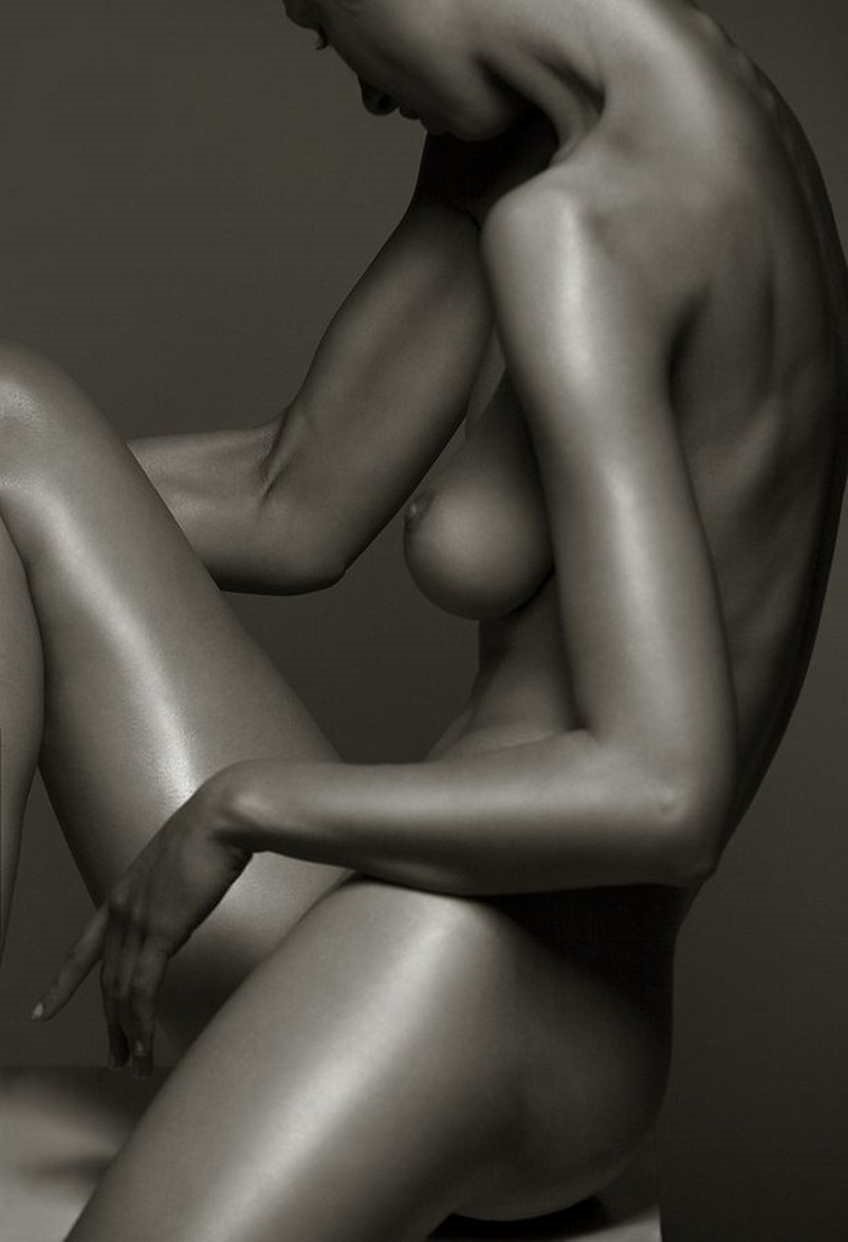 Эстетика тела голые женщины
