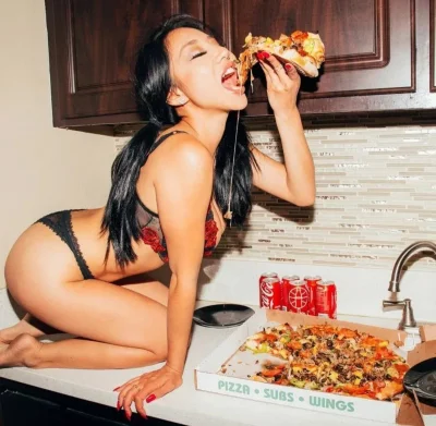 Алина Юрашевич модель