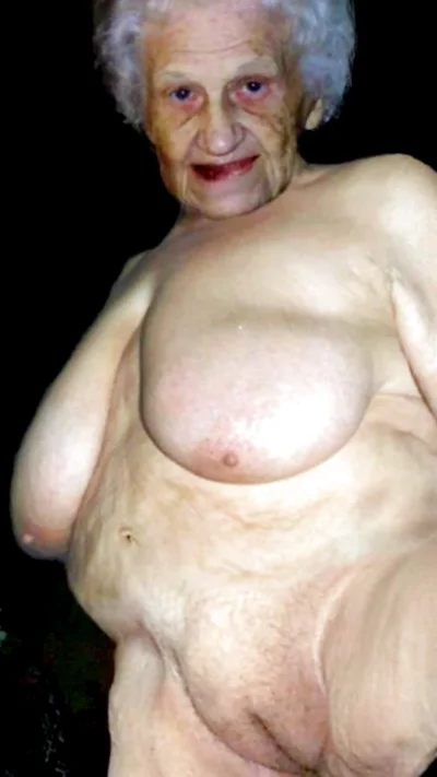 Старушки с большими сиськами