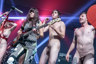 Катя самбука шоу голая