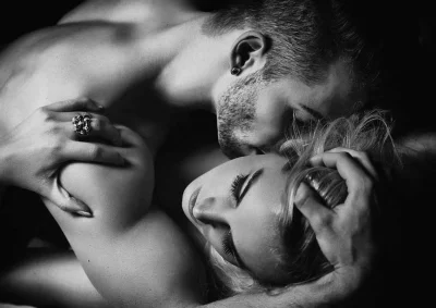 Нежность мужчина и женщина