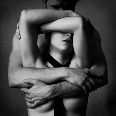 Красивые объятия