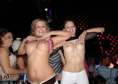 Красивые голые вечеринки