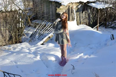 Разделась зимой на улице