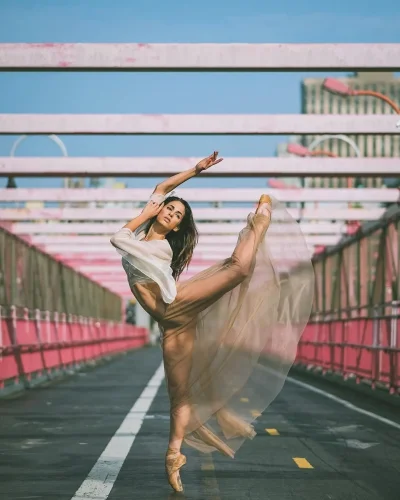 Джейд Вебер балерина