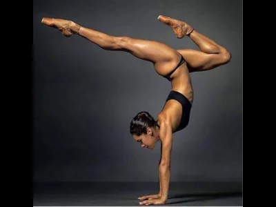 Каролина Севастьянова гимнастка