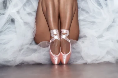 Девушка на пуантах