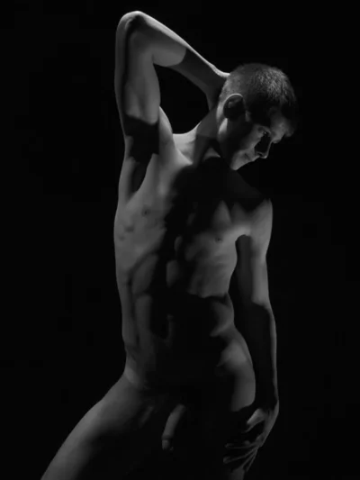 Два красивых голых парня