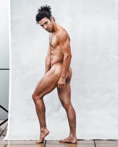 Мужская эротическая съемка