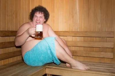 Пожилые толстушки в бане